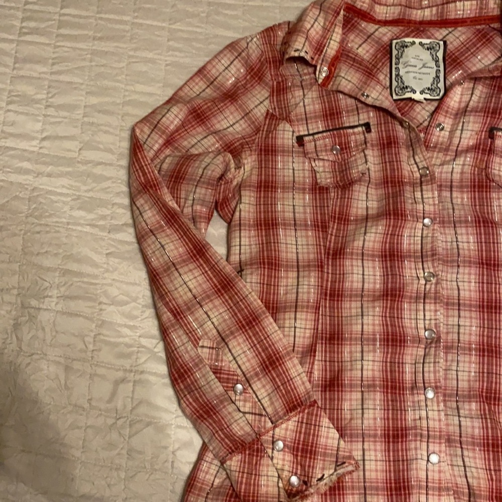 GUESS button down - Picture 3 of 6